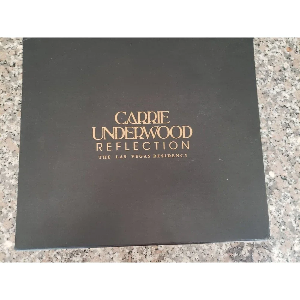 Collectible Carrie Underwood 2 White Wine Tumblers Las Vegas Residency Gift Box
